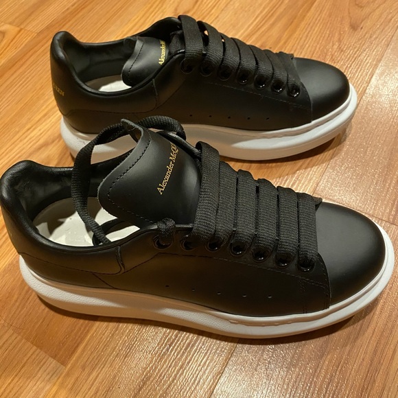 SOLD - Picture 1 of 7